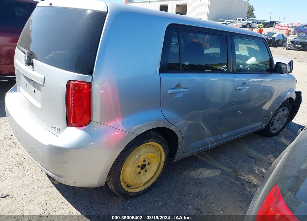 2008 SCION XB VIN: JTLKE50E081000206