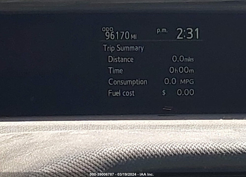 2016 TOYOTA PRIUS C ONE VIN: JTDKDTB38G1120106