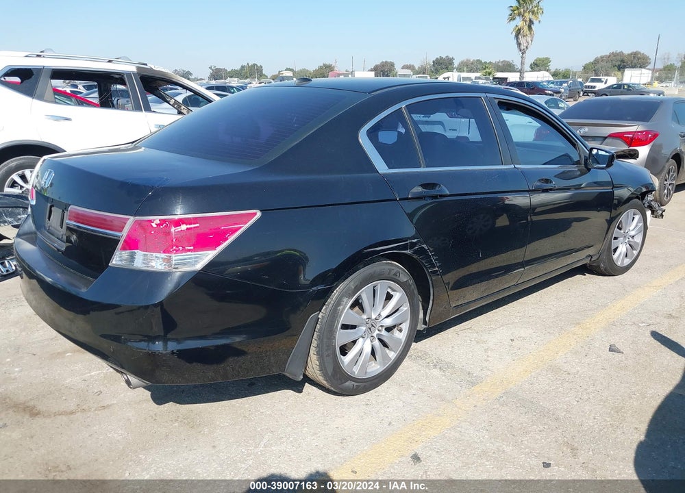 2011 HONDA ACCORD 2.4 EX-L VIN: 1HGCP2F81BA041270