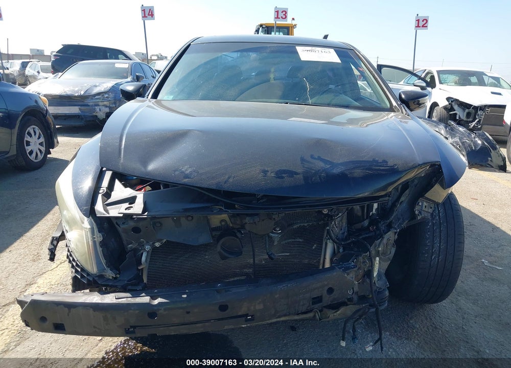 2011 HONDA ACCORD 2.4 EX-L VIN: 1HGCP2F81BA041270