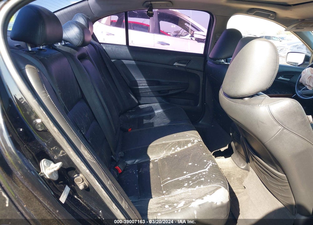 2011 HONDA ACCORD 2.4 EX-L VIN: 1HGCP2F81BA041270