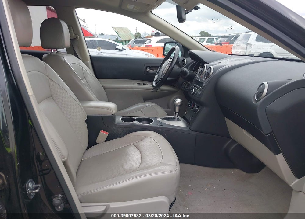 2010 NISSAN ROGUE SL VIN: JN8AS5MV1AW112374