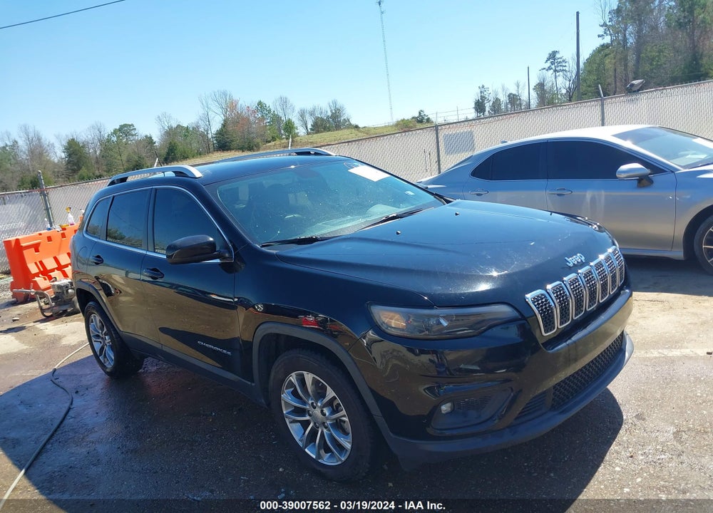 2019 JEEP CHEROKEE LATITUDE PLUS FWD VIN: 1C4PJLLB4KD185398