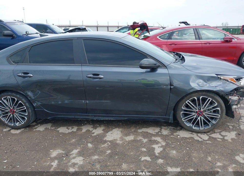 2021 KIA FORTE GT VIN: 3KPF44ACXME291294