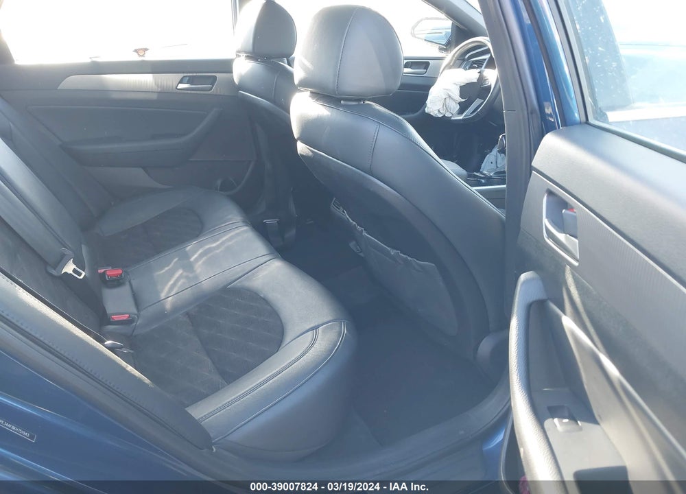 2019 HYUNDAI SONATA SPORT VIN: 5NPE34AF8KH751943