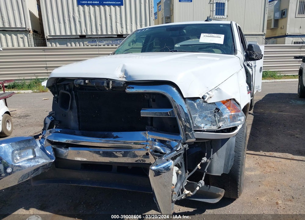 2017 RAM 3500 BIG HORN  4X4 8' BOX VIN: 3C63R3HL9HG696942