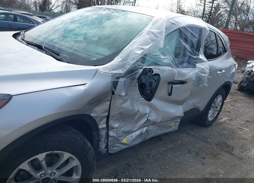 2020 FORD ESCAPE SE VIN: 1FMCU9G69LUC04143