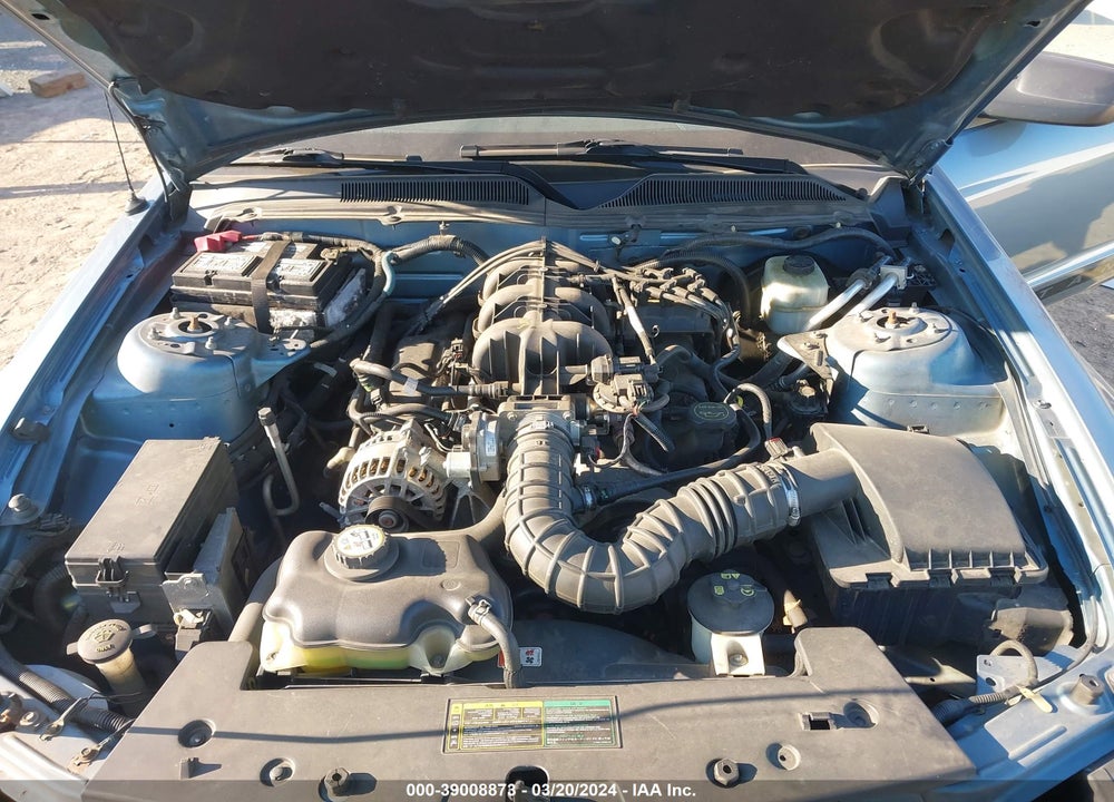 2006 FORD MUSTANG V6 VIN: 1ZVFT84N965105912