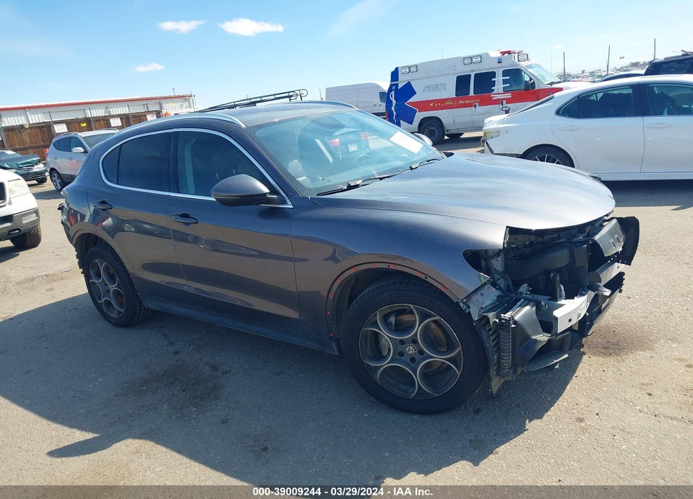 2018 ALFA ROMEO STELVIO AWD VIN: ZASFAKAN2J7B59972
