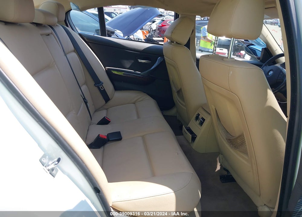 2006 BMW 325I VIN: WBAVB13576KX44198