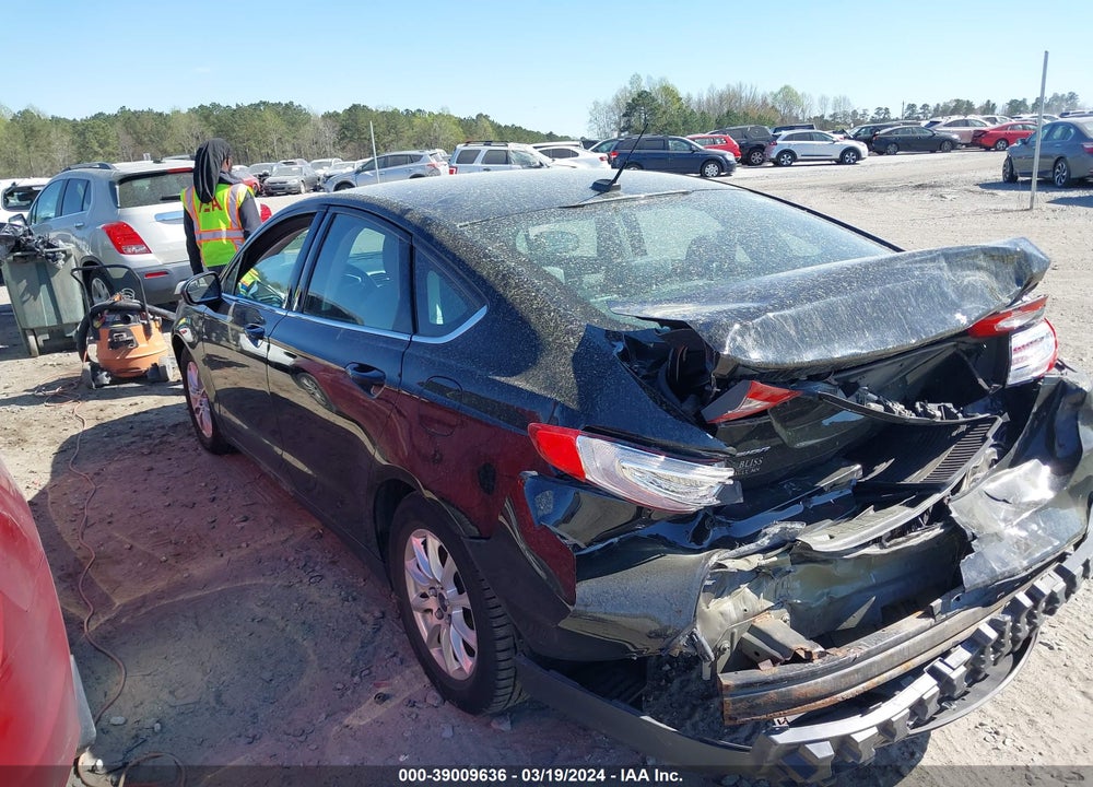 2016 FORD FUSION S VIN: 3FA6P0G72GR159224