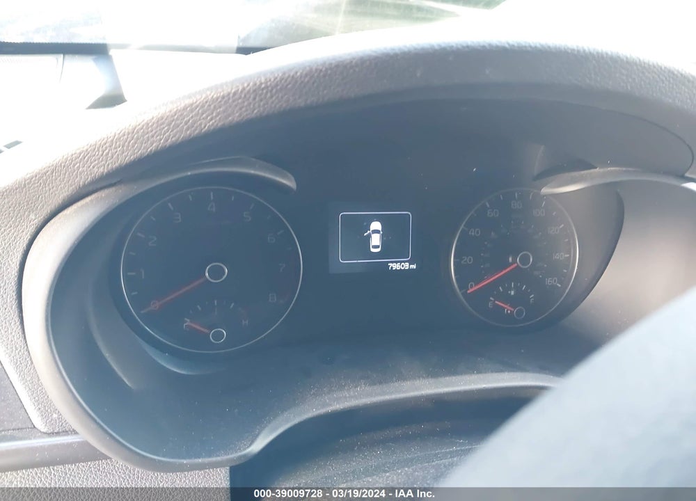 2018 KIA OPTIMA LX VIN: KNAGT4L3XJ5235512