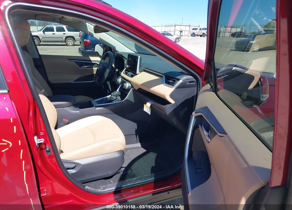 2024 TOYOTA RAV4 XLE PREMIUM HYBRID VIN: JTMB6RFV9RD124420
