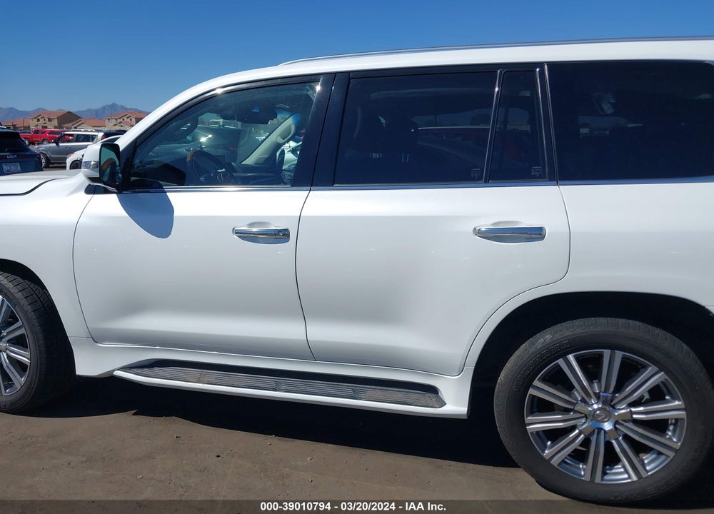 2016 LEXUS LX 570 VIN: JTJHY7AX5G4189941