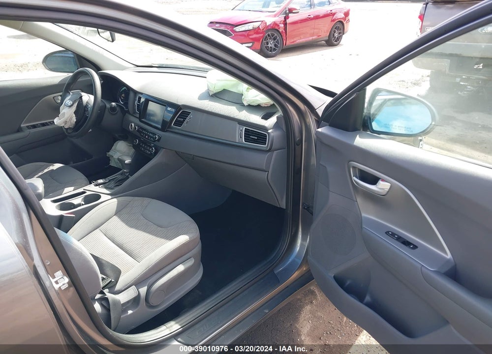 2017 KIA NIRO LX VIN: KNDCB3LC5H5068436