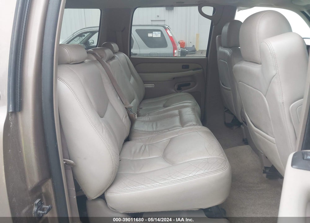 2003 CHEVROLET SUBURBAN 1500 LT VIN: 1GNFK16Z83J179863