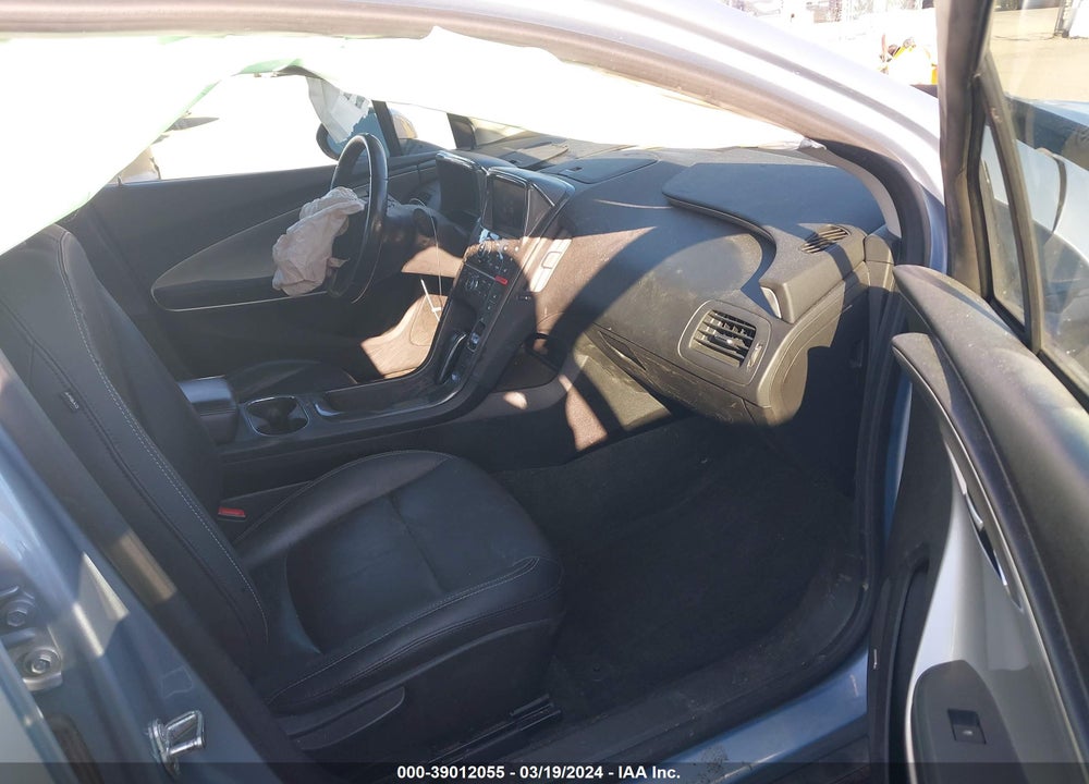 2013 CHEVROLET VOLT VIN: 1G1RH6E47DU129584