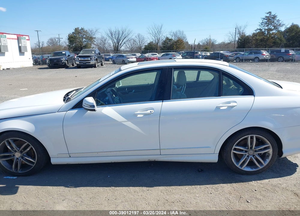 2014 MERCEDES-BENZ C 300 LUXURY 4MATIC/SPORT 4MATIC VIN: WDDGF8AB2ER315175