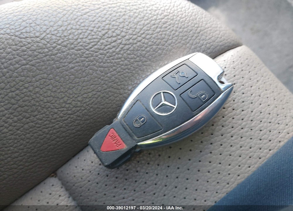 2014 MERCEDES-BENZ C 300 LUXURY 4MATIC/SPORT 4MATIC VIN: WDDGF8AB2ER315175