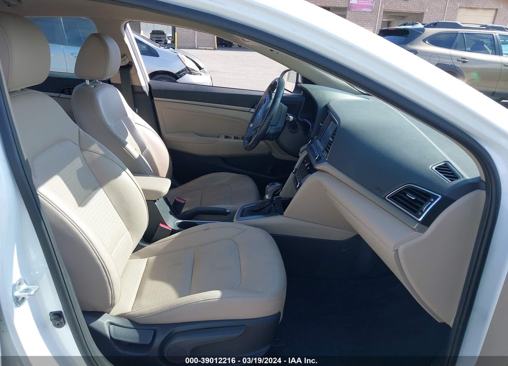 2017 HYUNDAI ELANTRA LIMITED VIN: 5NPD84LF2HH089716