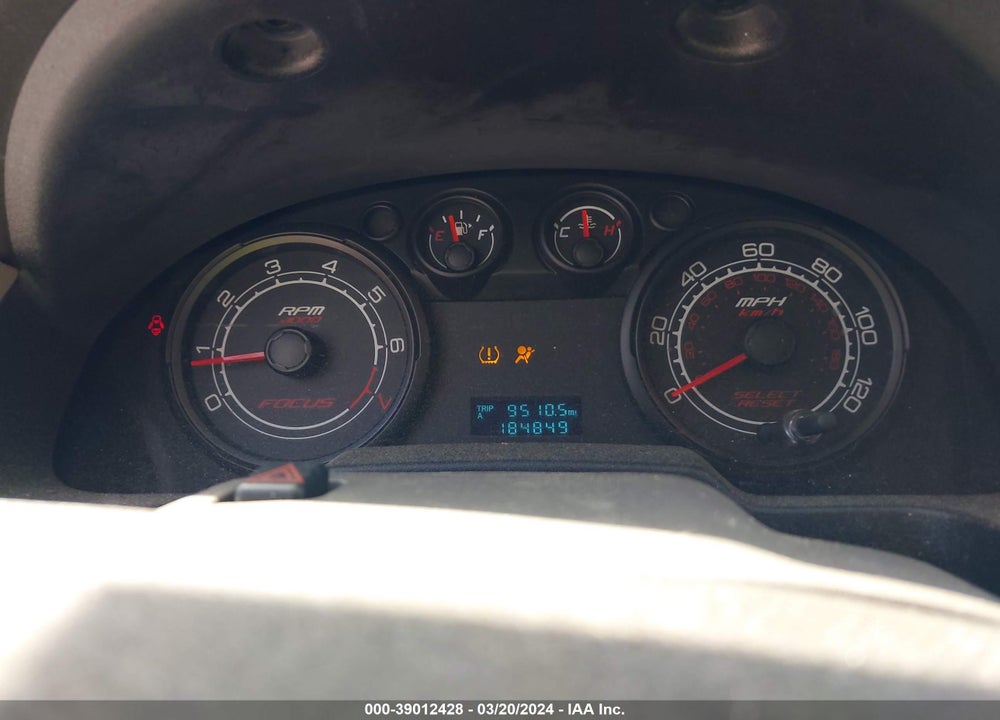 2009 FORD FOCUS S VIN: 1FAHP34N39W212252