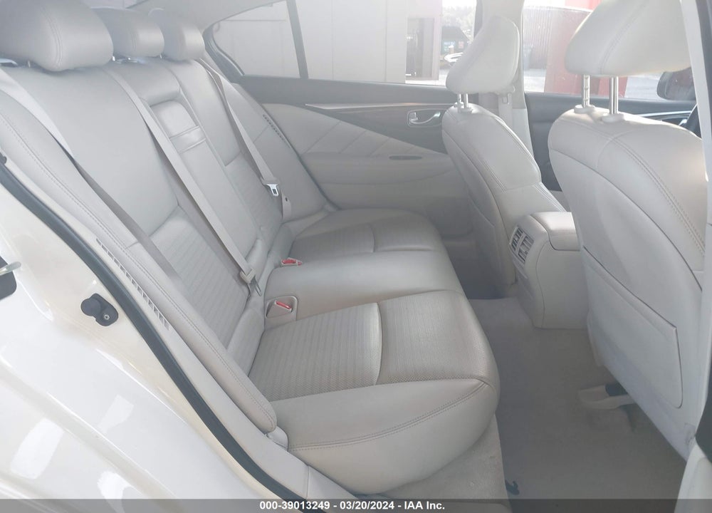 2015 INFINITI Q50 HYBRID SPORT VIN: JN1AV7AR2FM850860