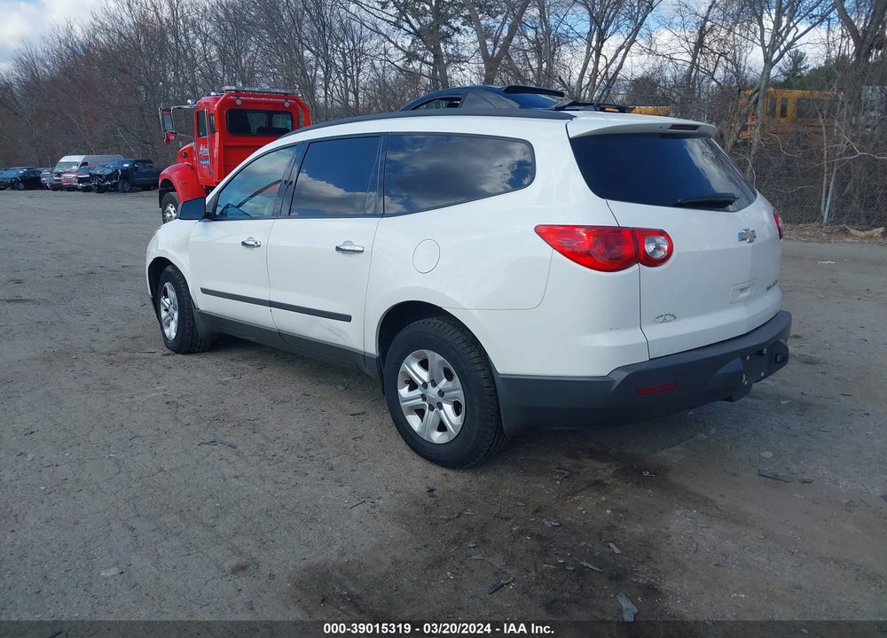 2012 CHEVROLET TRAVERSE LS VIN: 1GNKREED4CJ112250