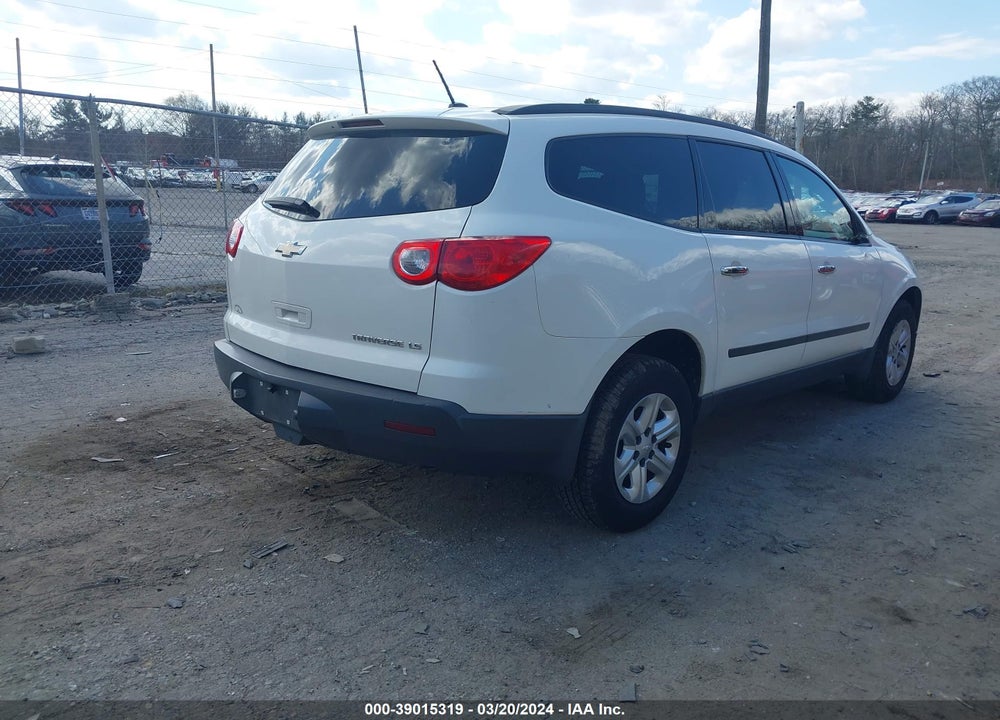 2012 CHEVROLET TRAVERSE LS VIN: 1GNKREED4CJ112250