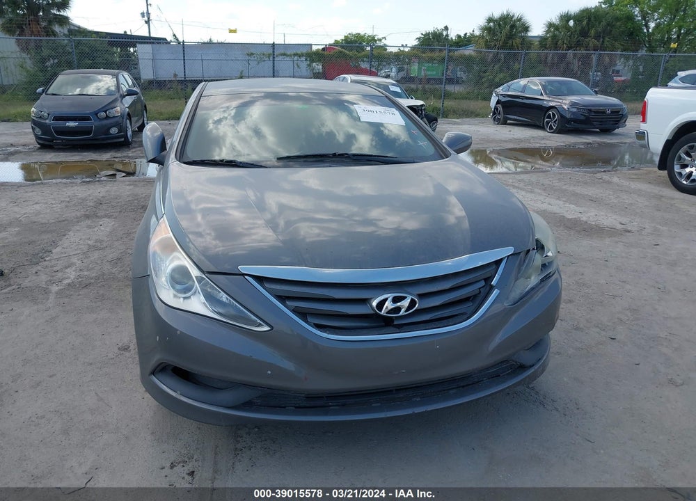 2014 HYUNDAI SONATA GLS VIN: 5NPEB4AC2EH919203