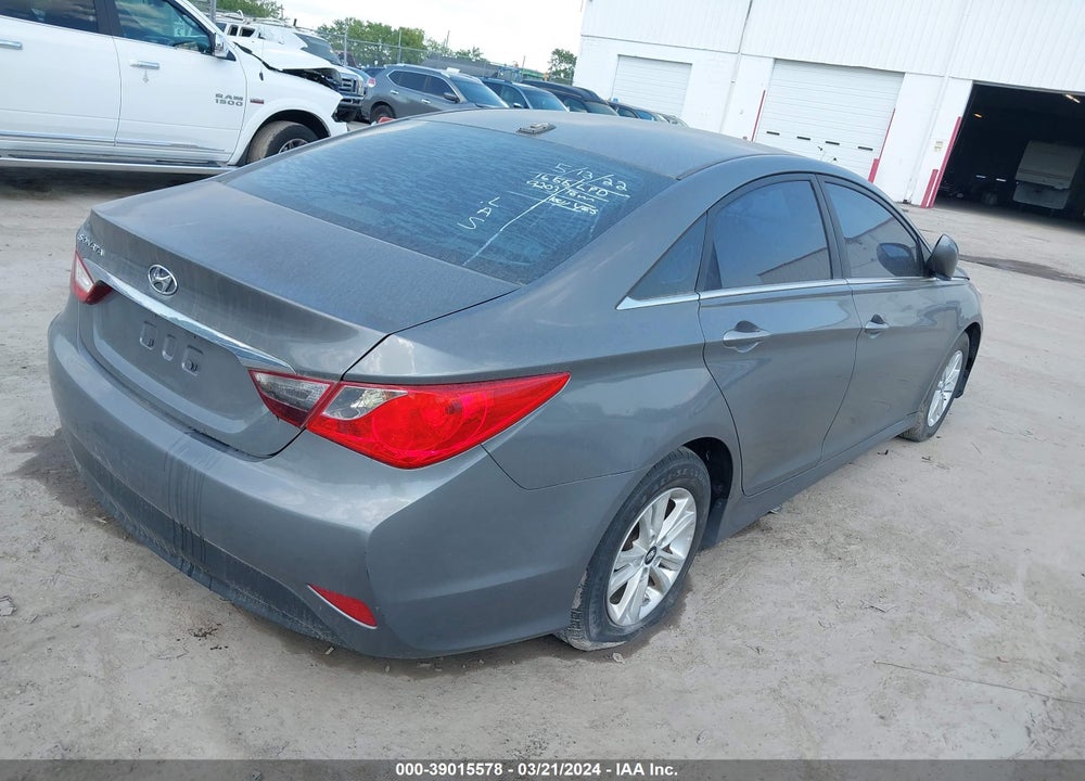 2014 HYUNDAI SONATA GLS VIN: 5NPEB4AC2EH919203