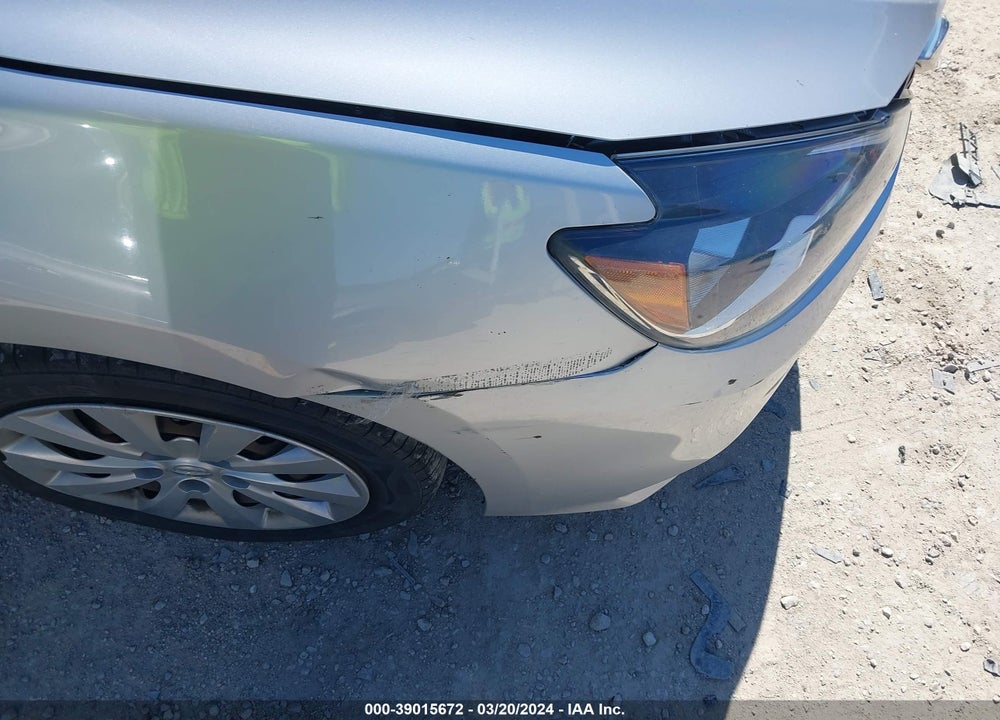 2017 NISSAN SENTRA SV VIN: 3N1AB7AP3HY312997