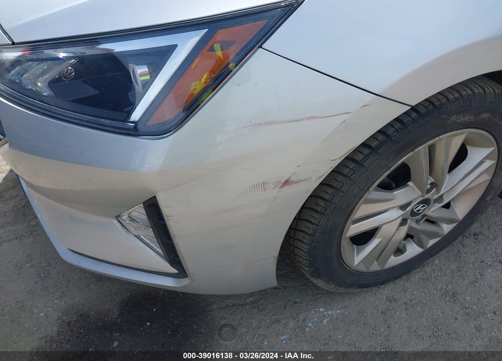 2019 HYUNDAI ELANTRA SEL VIN: 5NPD84LF6KH412317