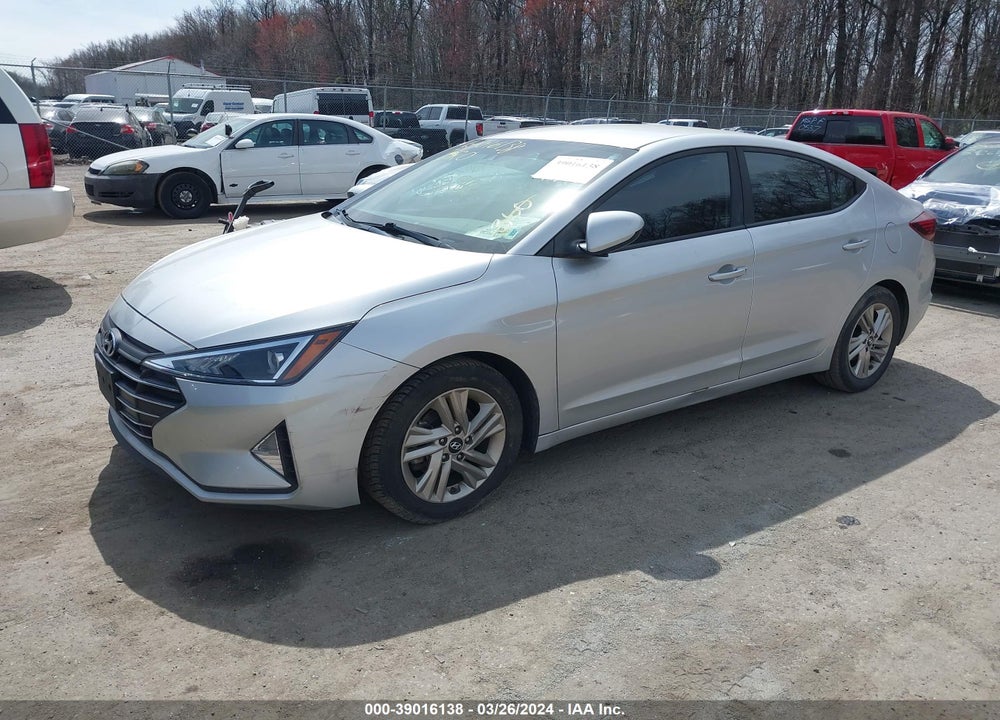 2019 HYUNDAI ELANTRA SEL VIN: 5NPD84LF6KH412317