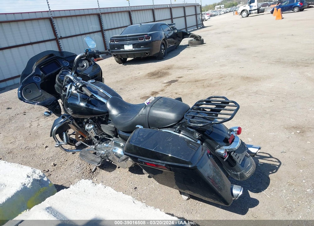 2021 HARLEY-DAVIDSON FLTRXS VIN: 1HD1KTP1XMB643074