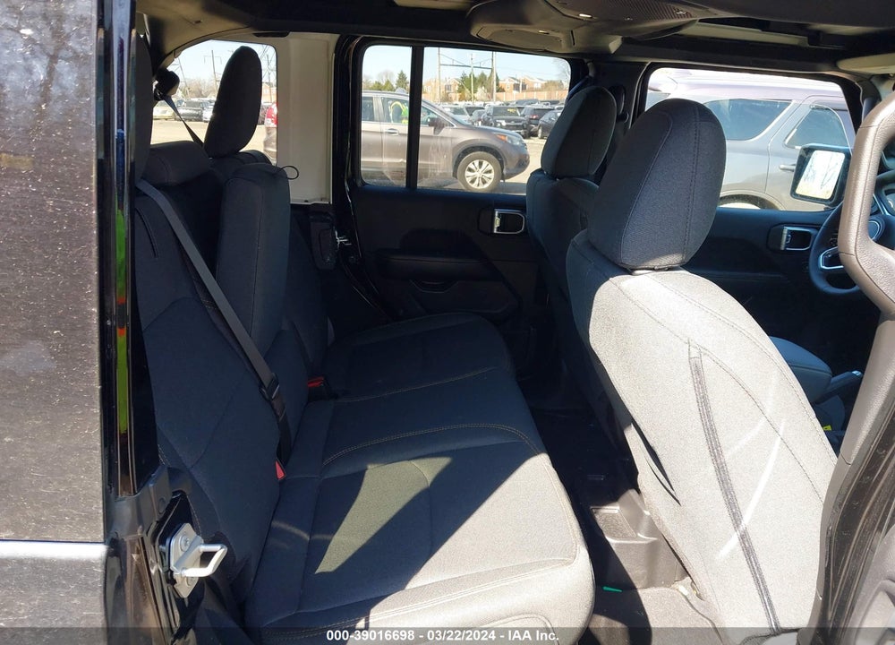 2024 JEEP WRANGLER 4XE SAHARA 4X4 VIN: 1C4RJXP62RW16683