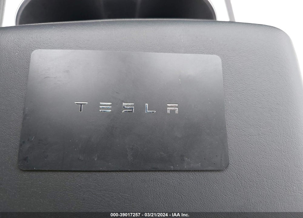 2021 TESLA MODEL Y VIN: 5YJYGDEFXMF081437