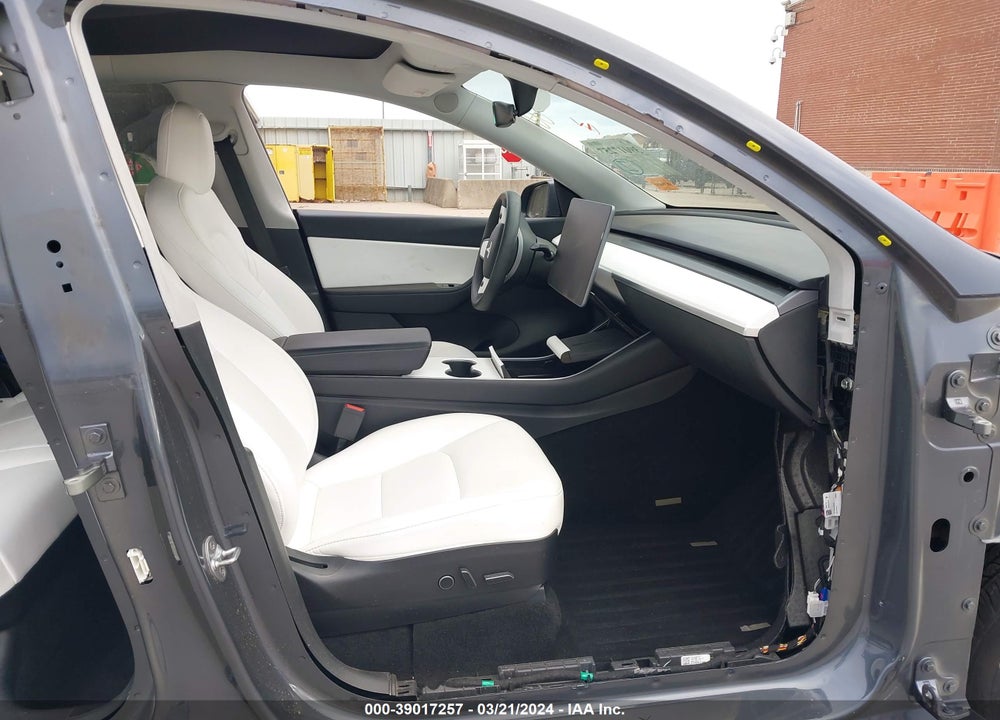 2021 TESLA MODEL Y VIN: 5YJYGDEFXMF081437