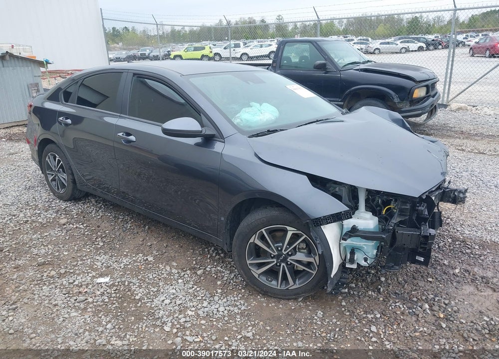 2023 KIA FORTE LXS VIN: 3KPF24AD6PE630524