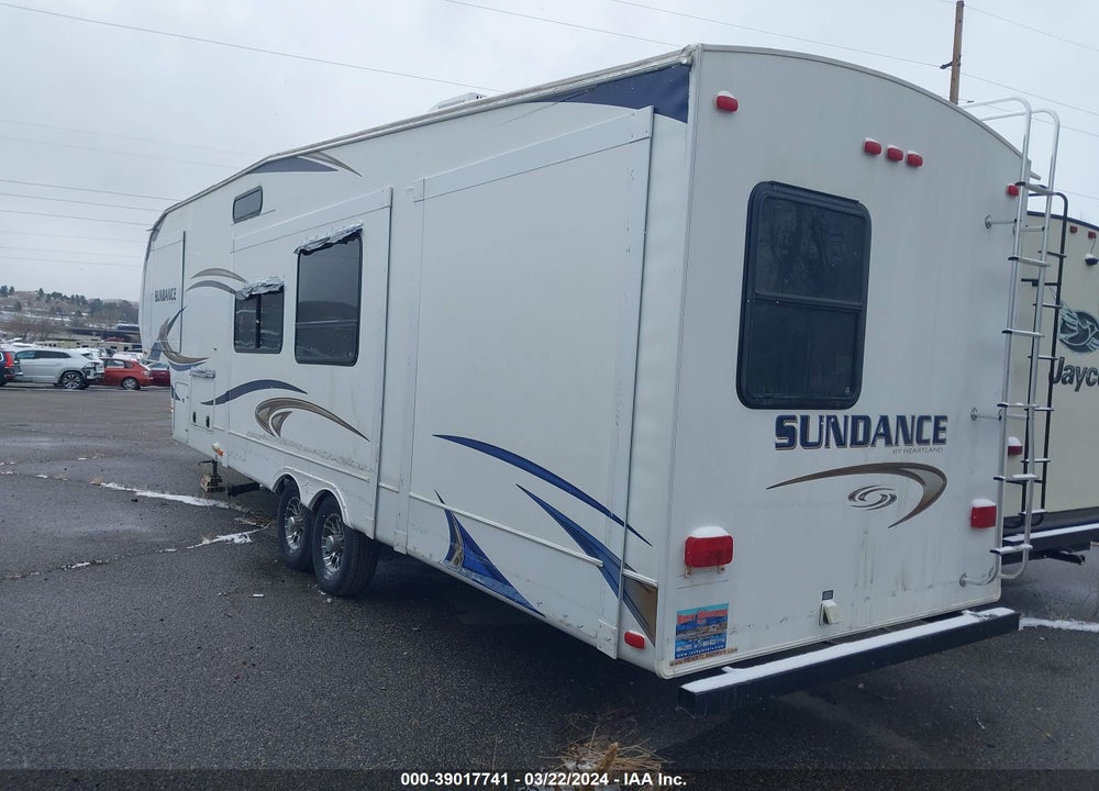 2012 HEARTLAND RV SUNDANCE 3300CK VIN: 5SFSG3626CE245663