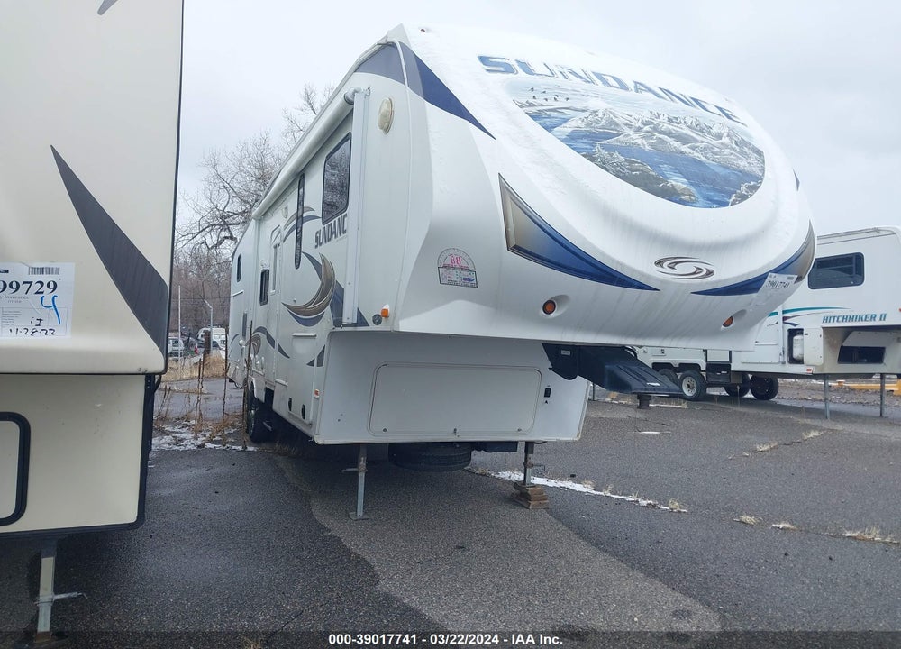 2012 HEARTLAND RV SUNDANCE 3300CK VIN: 5SFSG3626CE245663