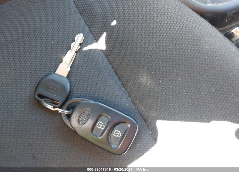 2010 KIA SOUL VIN: KNDJT2A27A7158335