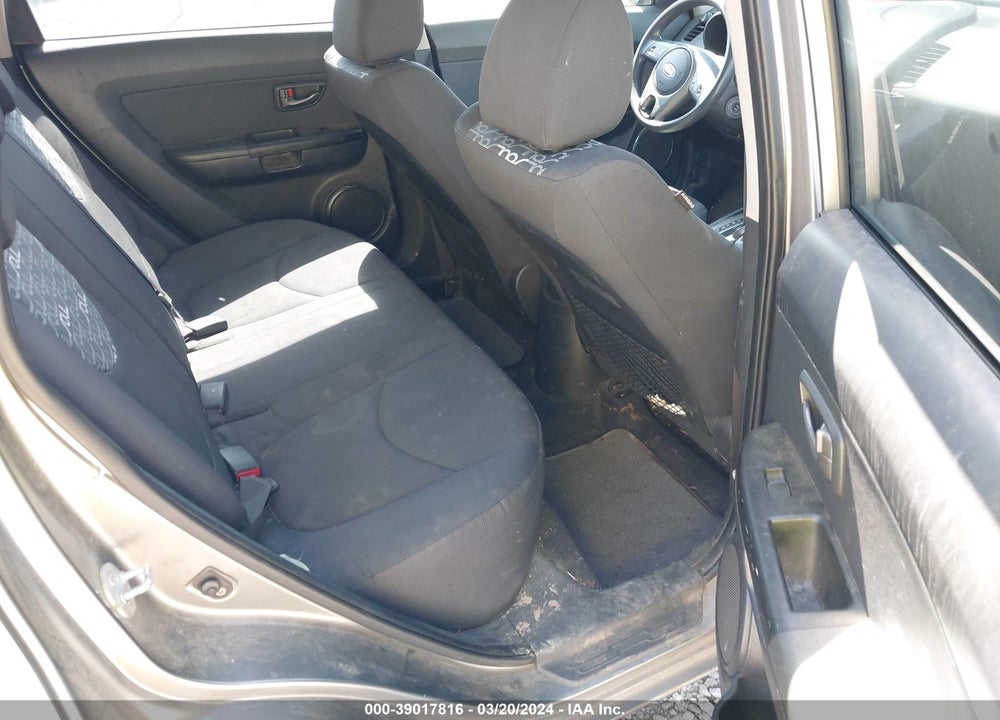 2010 KIA SOUL VIN: KNDJT2A27A7158335