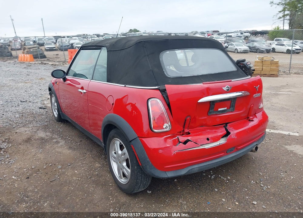 2008 MINI COOPER VIN: WMWRF33588TG18725