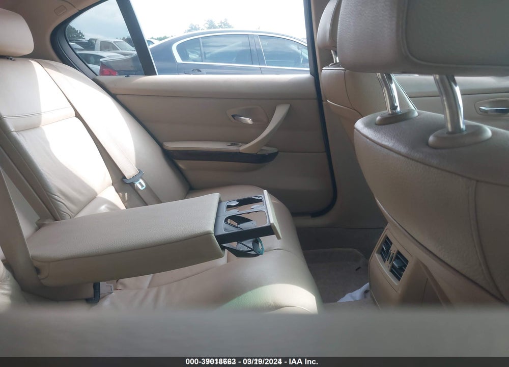2010 BMW 3 SERIES VIN: WBAPH7G59ANM50829