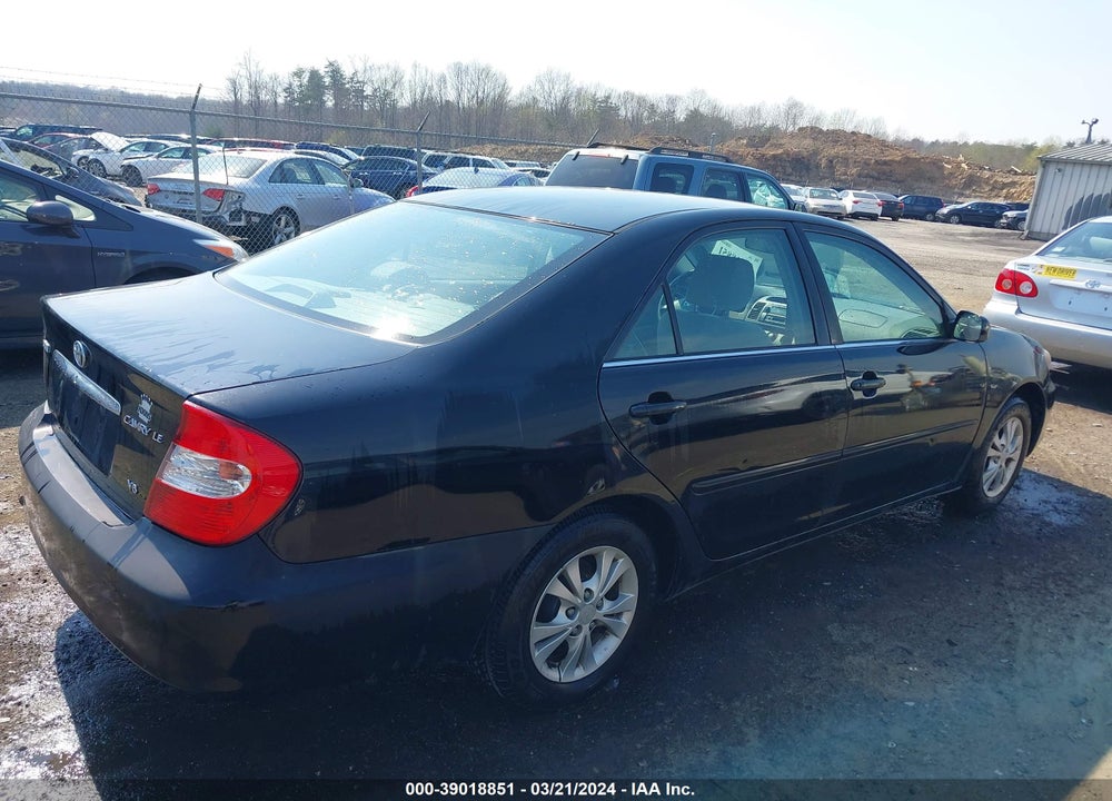 2004 TOYOTA CAMRY LE V6 VIN: 4T1BF30KX4U067337
