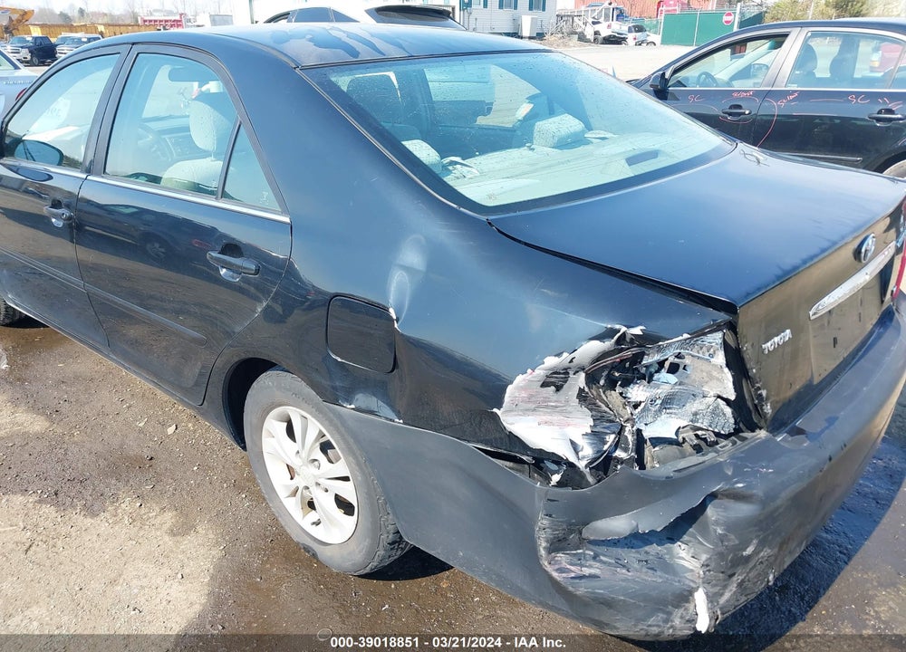 2004 TOYOTA CAMRY LE V6 VIN: 4T1BF30KX4U067337