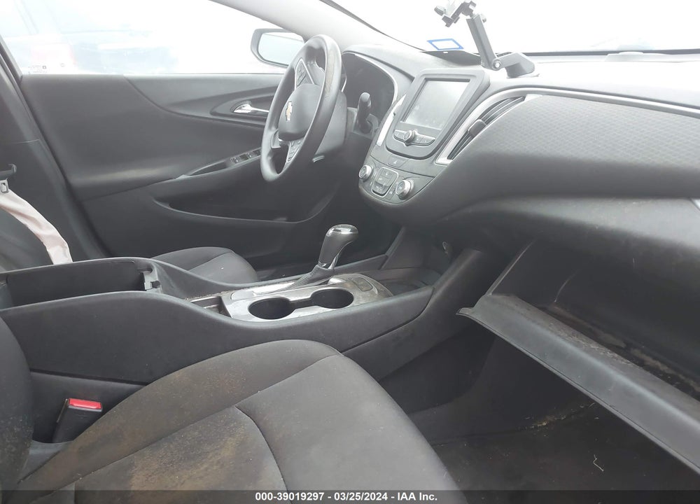 2018 CHEVROLET MALIBU 1FL VIN: 1G1ZC5ST1JF152265