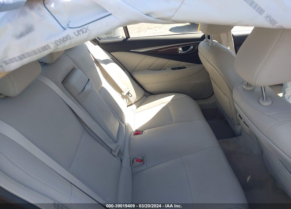 2016 INFINITI Q50 HYBRID VIN: JN1AV7AP8GM490137