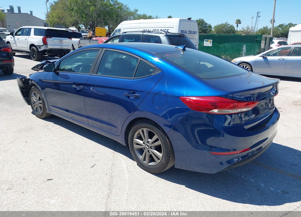 2017 HYUNDAI ELANTRA SE VIN: 5NPD84LF0HH173095