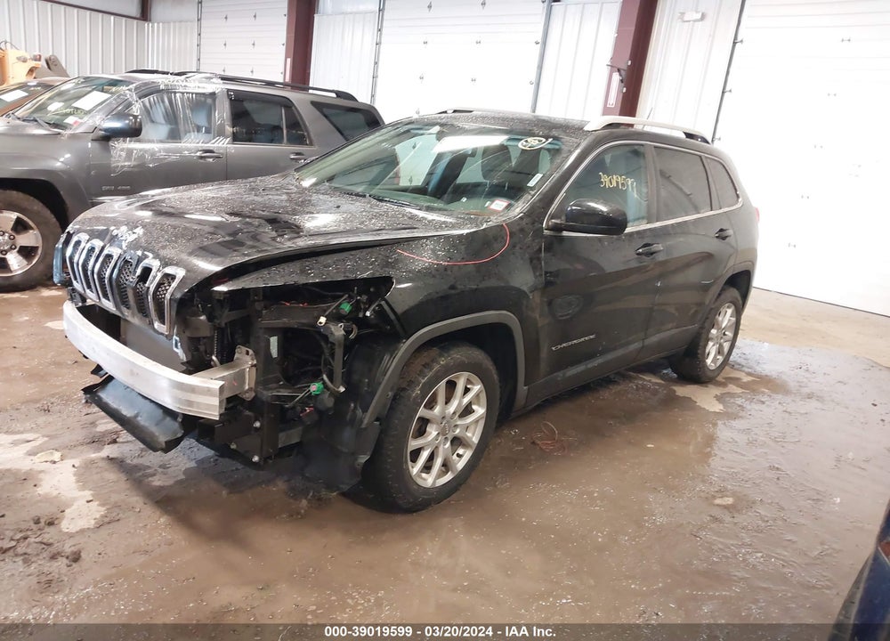 2017 JEEP CHEROKEE LATITUDE FWD VIN: 1C4PJLCB6HD221696